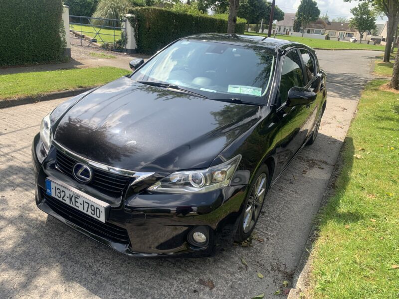 Stunning Lexus CT200H Hybrid Automatic 1.7 Petrol