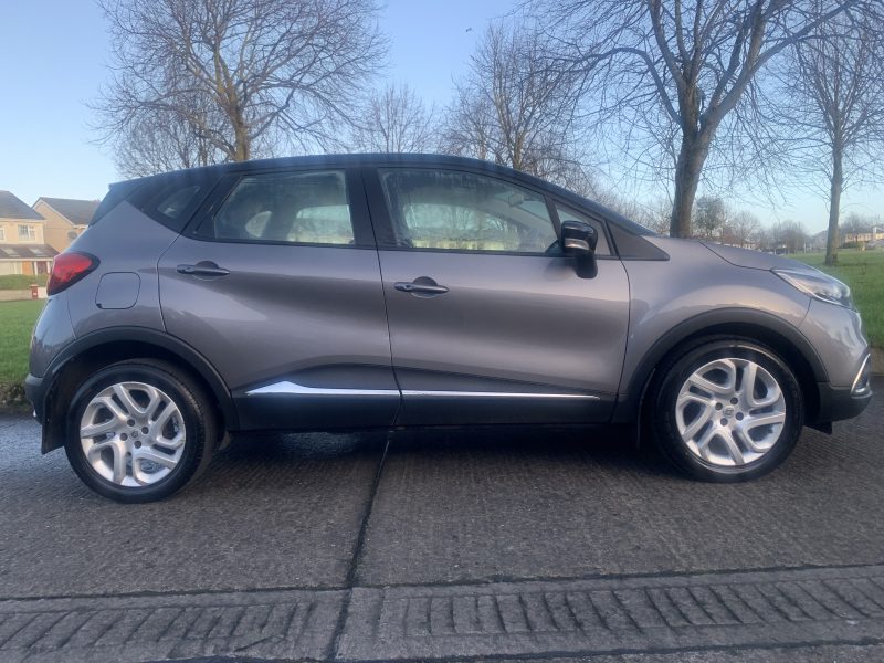 2016 Renault Captur Sat Nav Model with Long Nct