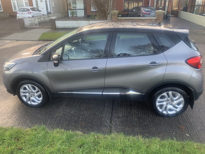 2016 Renault Captur Sat Nav Model with Long Nct