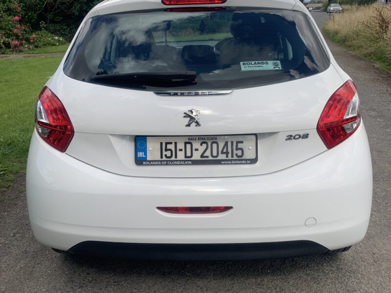 2015 Peugeot 208