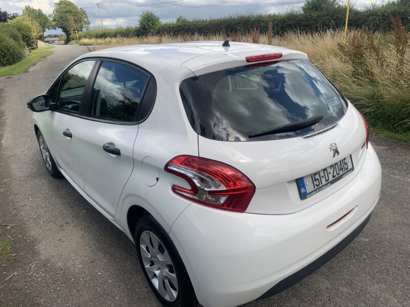 2015 Peugeot 208
