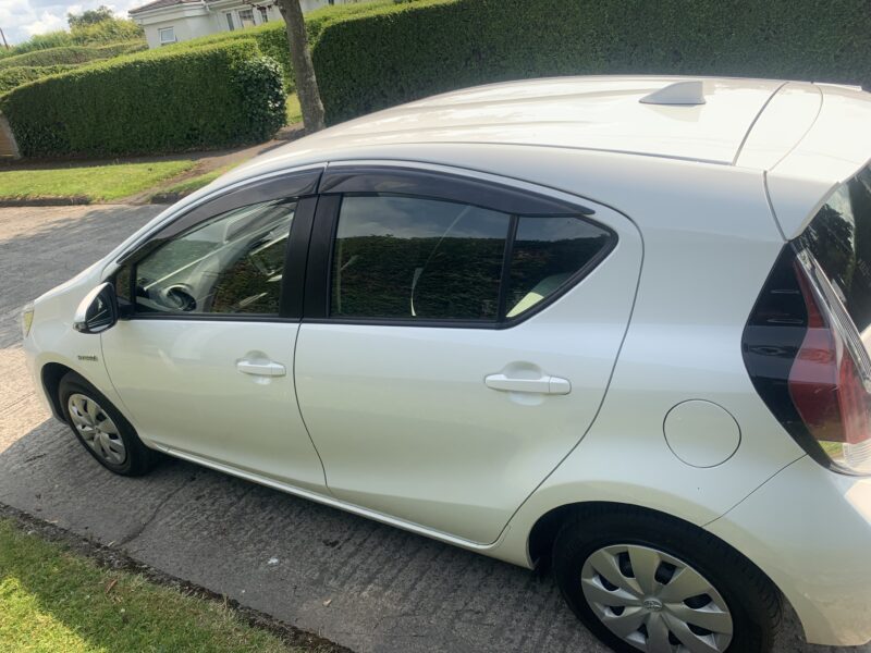 Toyota Aqua Automatic Hybrid