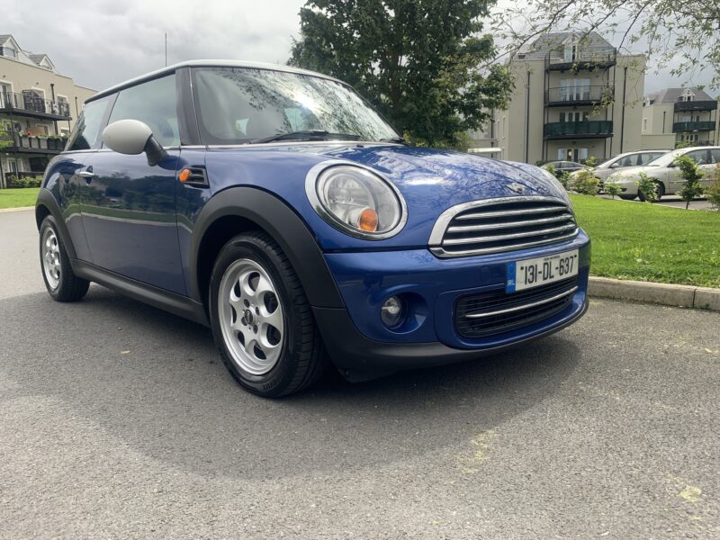 Immaculate 2013 Mini Cooper with brand new NCT. Spotless Condition + Very Low Mileage