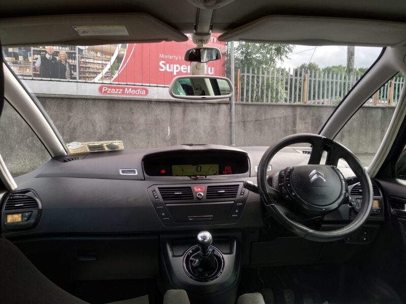 Beautiful 2013 Citroen Picasso 1.6 HDI Platinum Model with Brand New NCT for full 2 Years