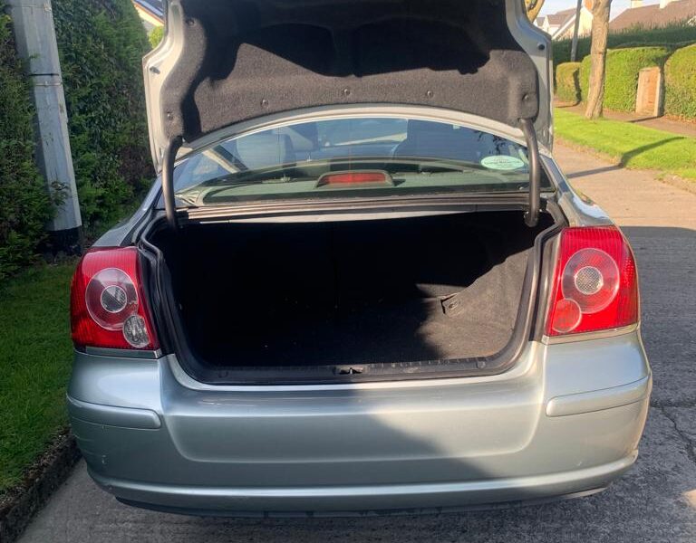 Toyota Avensis 1.6 Petrol with Nct