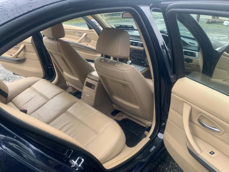 2008 BMW 3 Series in excellent condition