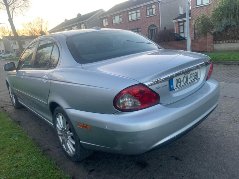 2009 Jaguar X-type with Brand new NCT