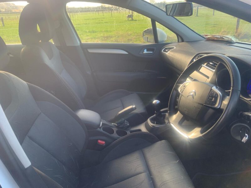 2013 Citron C4 1.6 HDI Diesel with Brand new Nct