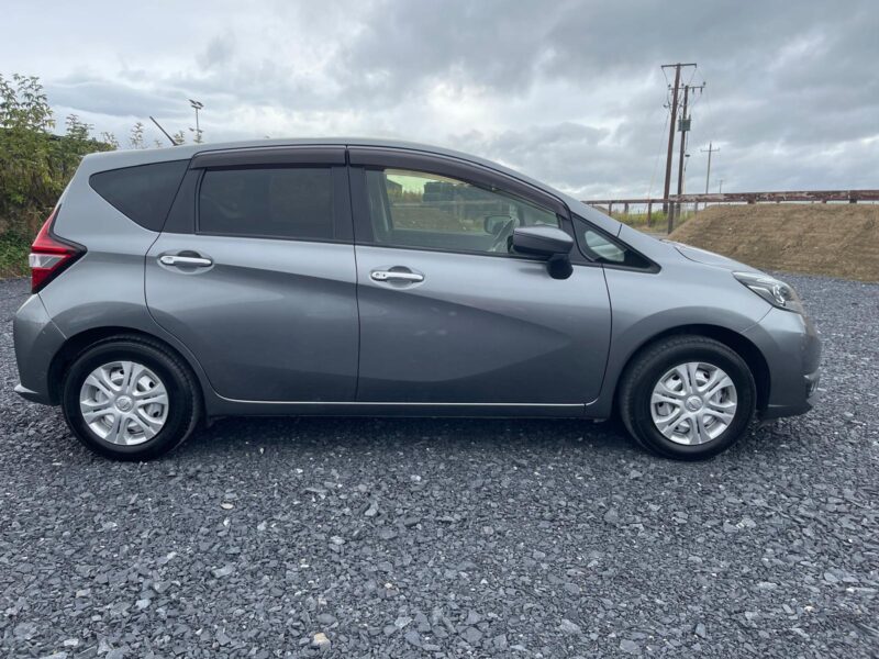 Spotless Nissan Note 1.2 Dba-e12 Automatic with Brand new NCT for 2 years. Top Spec Model