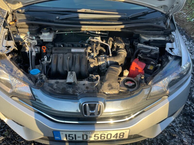 Stunning Honda Fit Hybrid Automatic. Top spec model with Brand New Nct