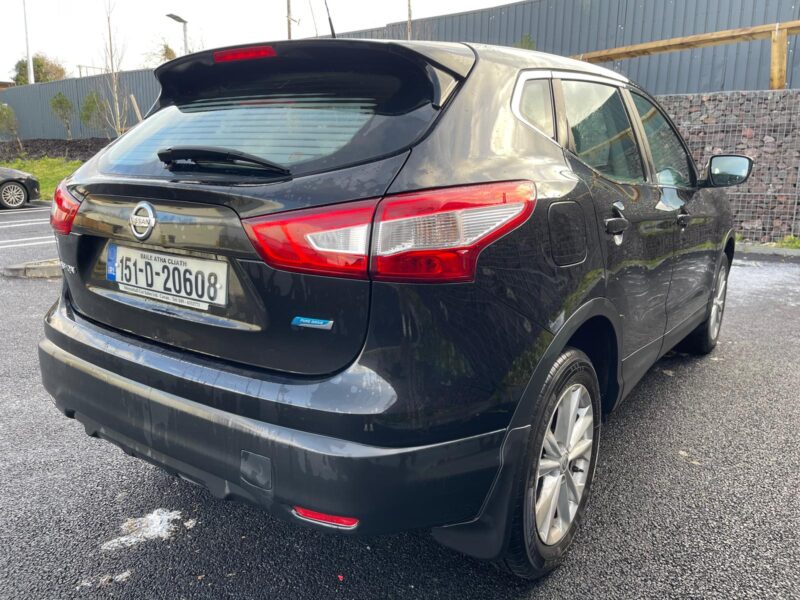 Excellent 2015 Nissan Qashqai top spec model with Nct and low mileage