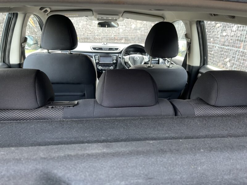 Excellent 2015 Nissan Qashqai top spec model with Nct and low mileage