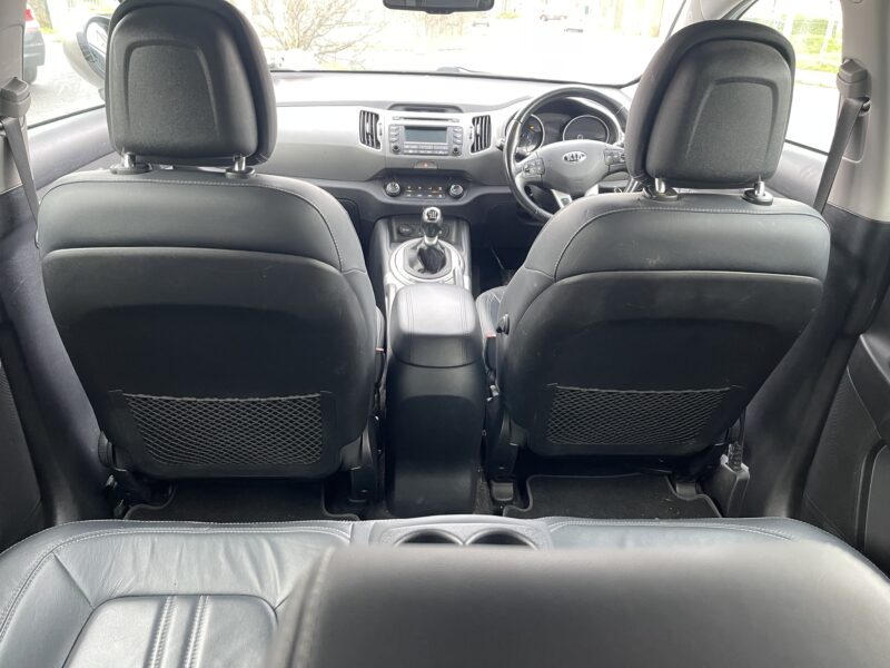 2015 Kia Sportage with Nct and brand new Clutch