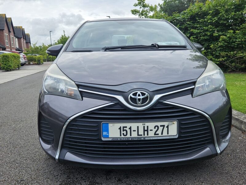 2015 Toyota Yaris Luna model with brand new NCT