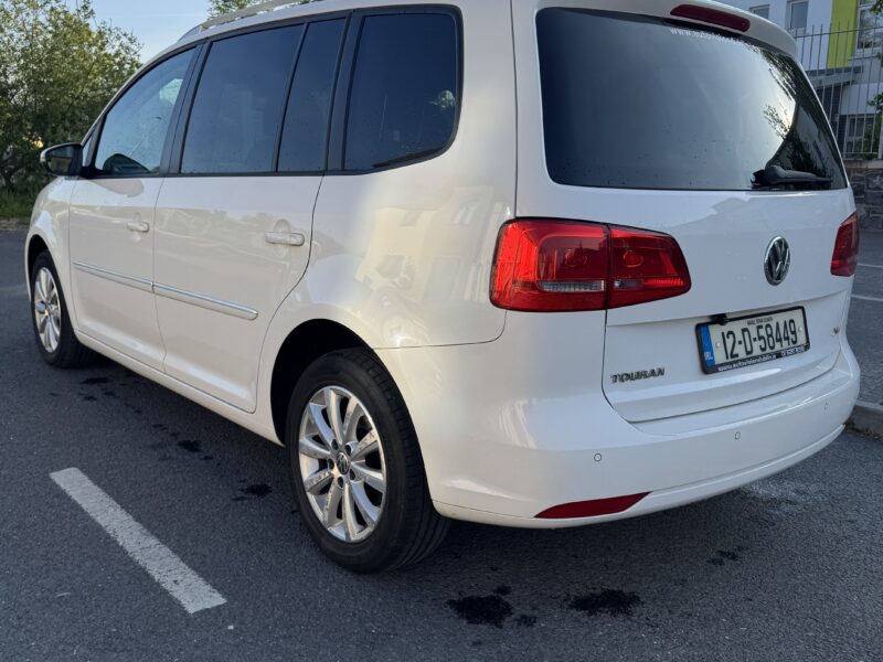 Volkswagen Touran 1.4 TSI 7 Speed Automatic 7 Seater With very Low mileage and NCT.