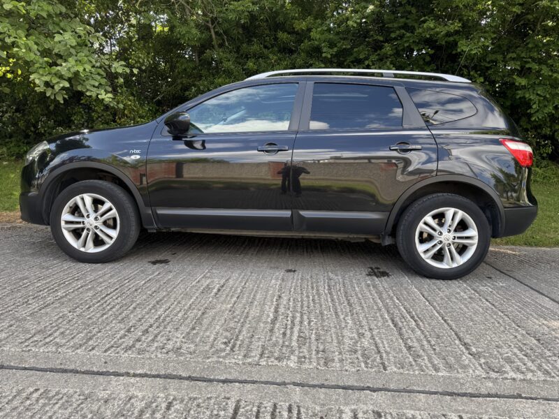 Nissan Qashqai plus2, N-tec model 7 seater with nct and 8 stamped service History.