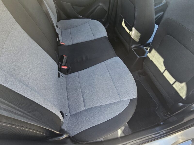 2015 Hyndai i20 Automatic with brand new NCT for 2 years. (DEPOSIT TAKEN)