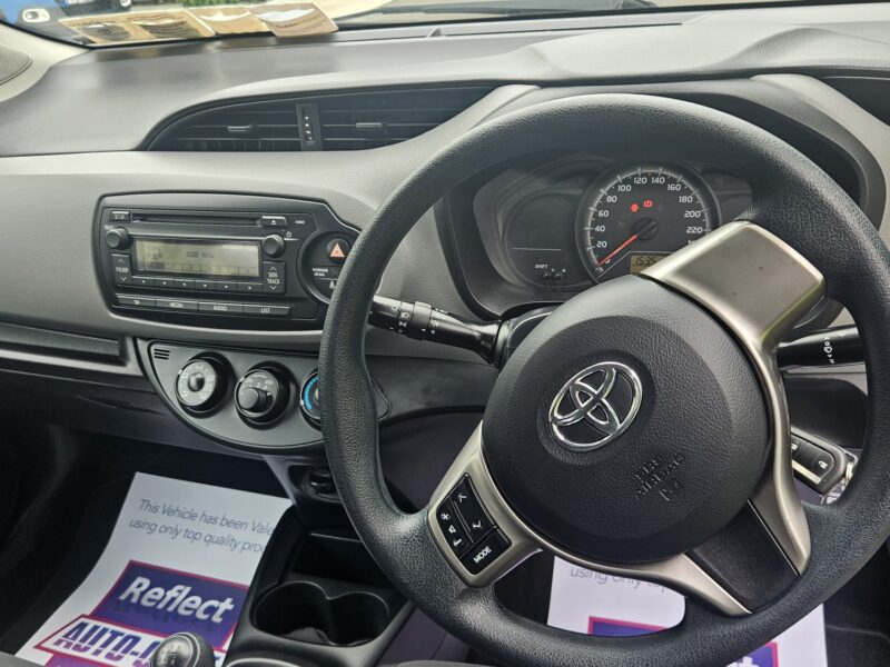 2015 Toyota Yaris with Low mileage and Brand new NCT. (DEPOSIT TAKEN)