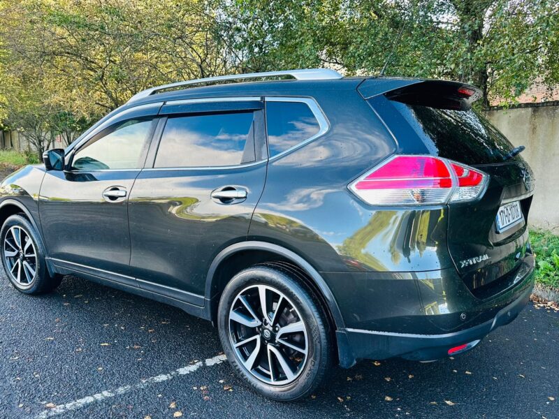 2017 Nissan X-trail in Immaculate condition and Long NCT