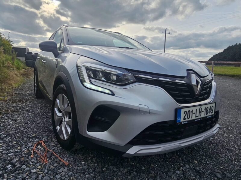 2020 Renault Captur in Stunning condition with Nct