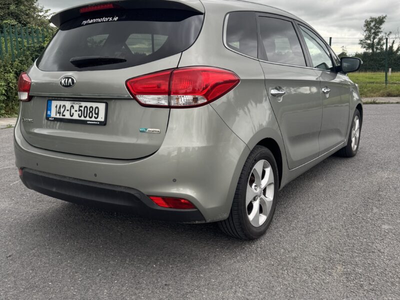 2014 Kia Carens Eco Dynamic 7 Seater in Great condition and Long Nct