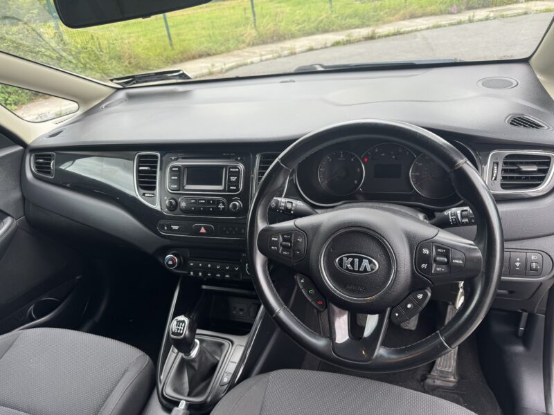 2014 Kia Carens Eco Dynamic 7 Seater in Great condition and Long Nct