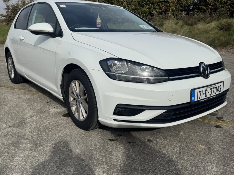 2017 Volkswagen Golf Commercial in excellent condition with Very low mileage..