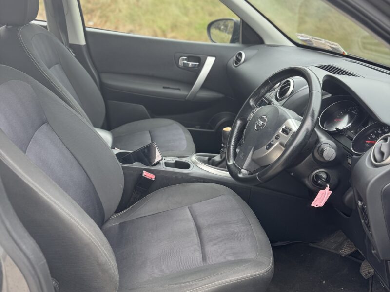 2013 Nissan Qashqai with brand new nct for 15 Months