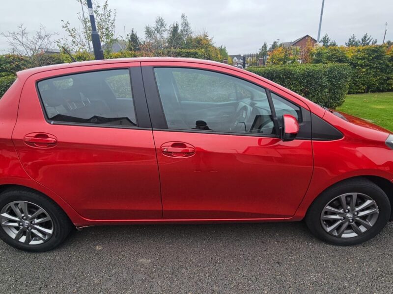 2016 Toyota Yaris in Excellent Condition with Very low Mileage and Nct